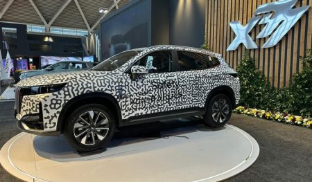 شاسی‌بلند جدید ام وی ام X77 در نمایشگاه خودرو تهران رونمایی شد منبع سایت پیشرانه