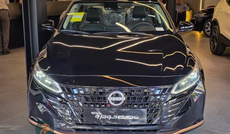 جلوی نیسان آلتیما