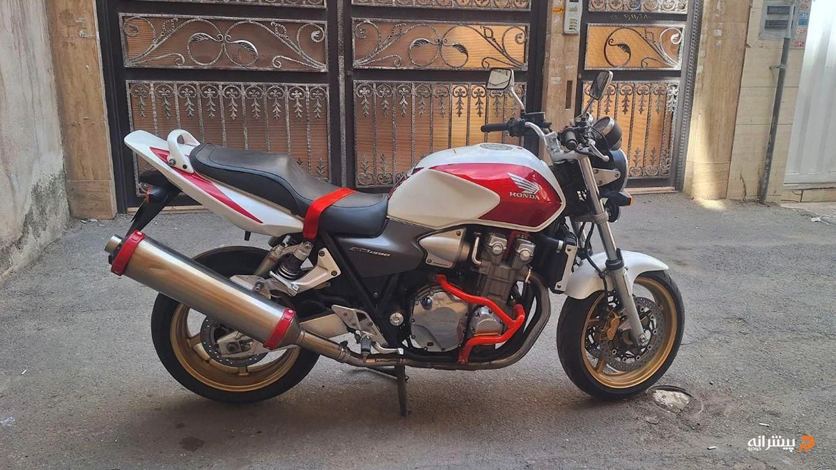 موتور سی بی ۱۳۰۰ هوندا