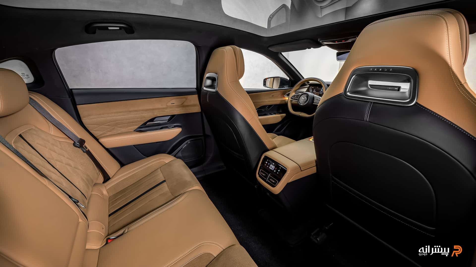 صندلی های ردیف عقب مزدا EZ-6