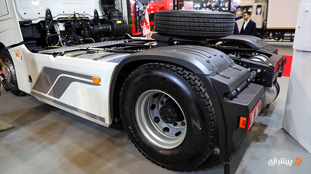 نمای عقب و محور کشنده DIMA