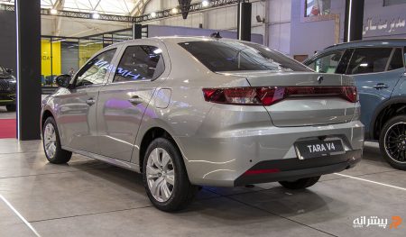 نمای عقب تارا V4 توربوشارژ