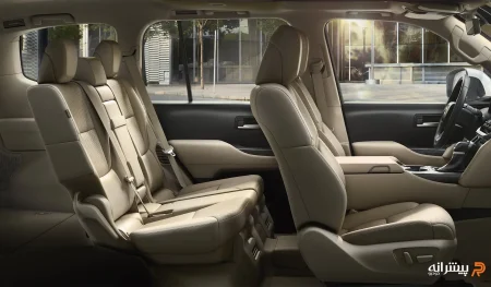 داخل تویوتا لندکروزر سری ۳۰۰