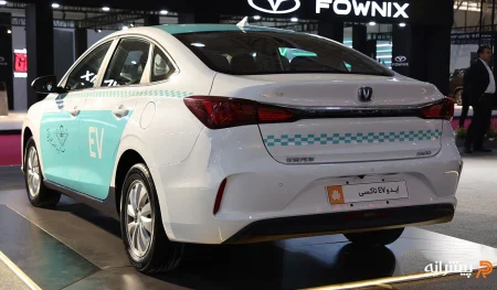 نمای عقب تاکسی چانگان ایدو 460