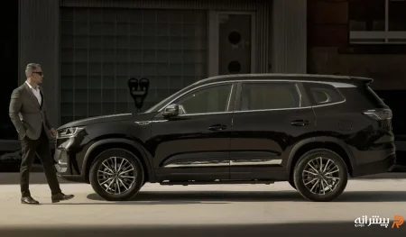 نمای کناری فونیکس F8 پرومکس