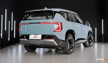 عقب ماشین کیا EV5