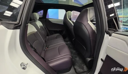 ردیف عقب مزدا EZ60 هیبرید