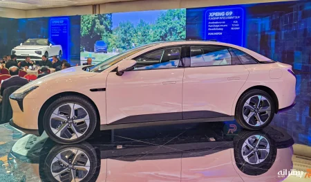 نمای کناری ایکس پنگ MONA M03