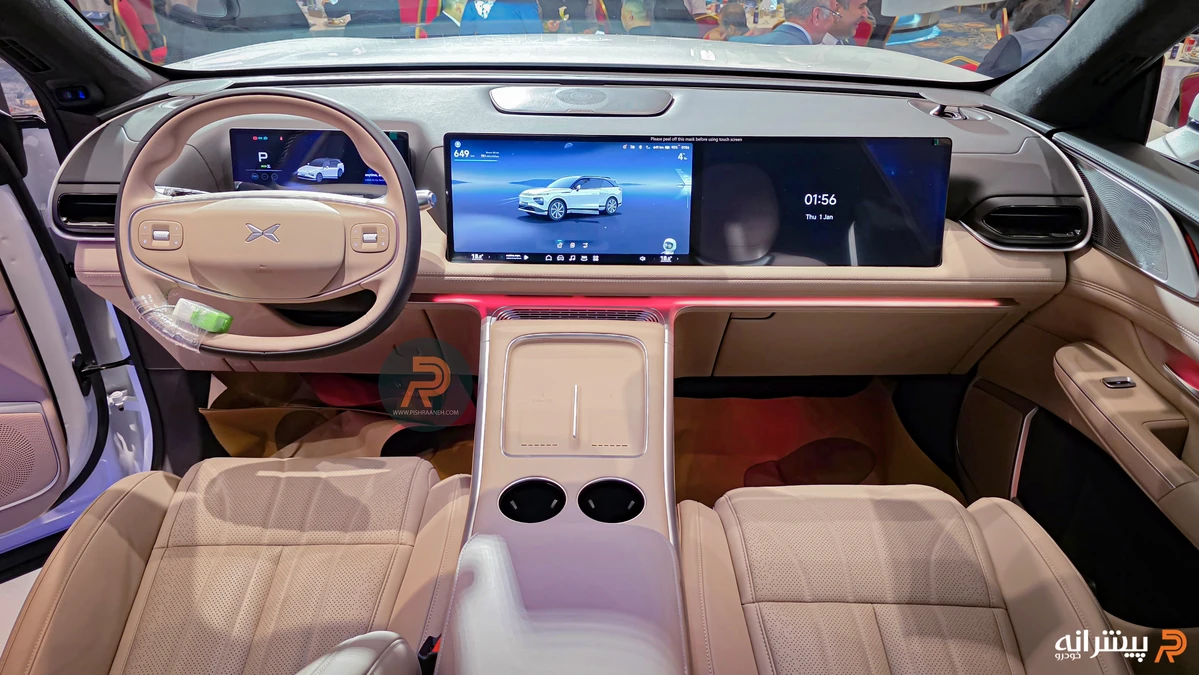 داخل کابین و داشبورد ایکس پنگ جی ۹
